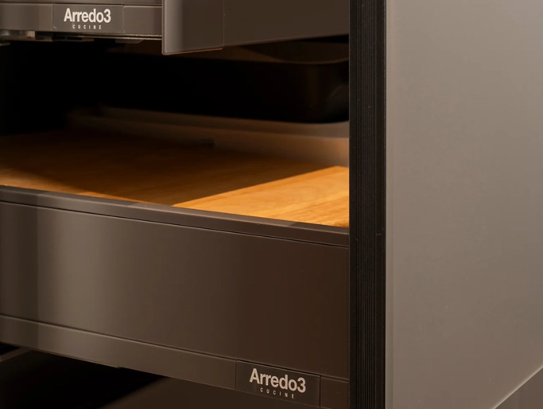 Detalles de mobiliario de Arredo3